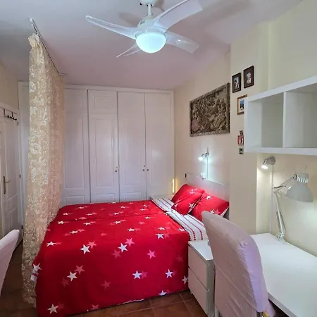 Tenerife Near Aeropuerto San Isidro (Tenerife)